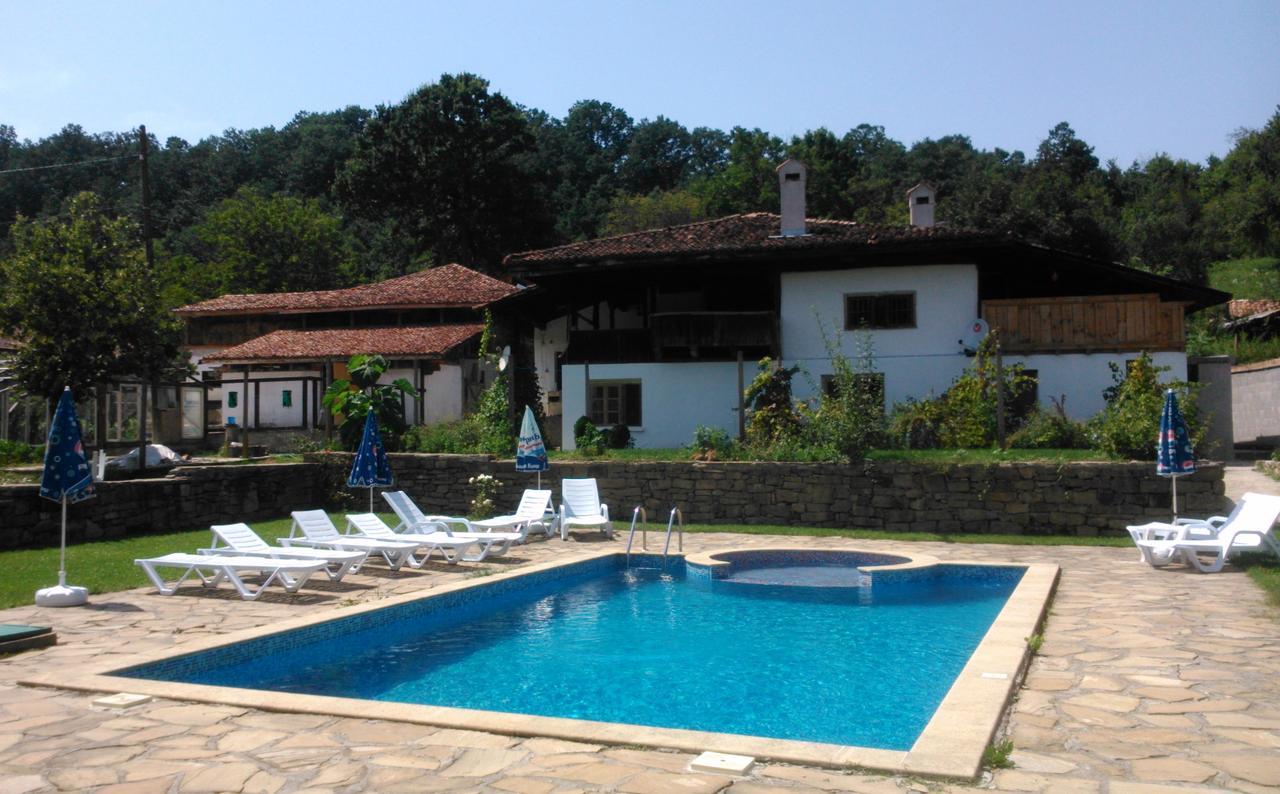 Ecopark Elena Hotel Exterior photo